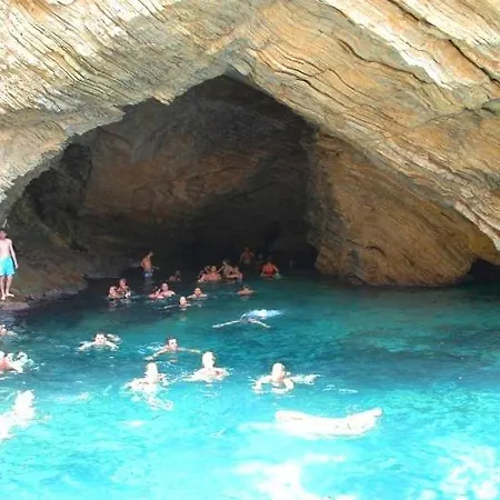 Karia Beach Apartment