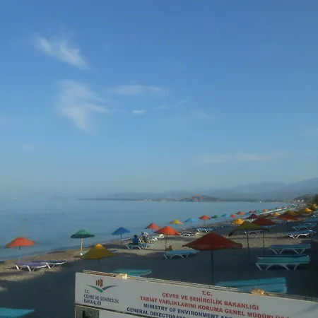 Karia Beach Apartment *