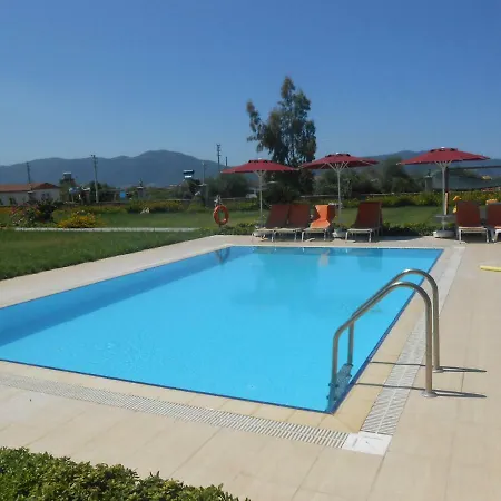 Karia Beach Apartment *